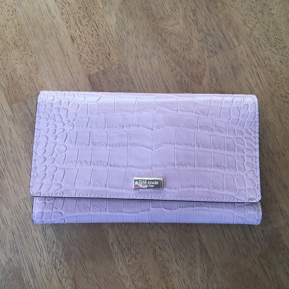 Kate Spade Bristol Drive Travel Wallet